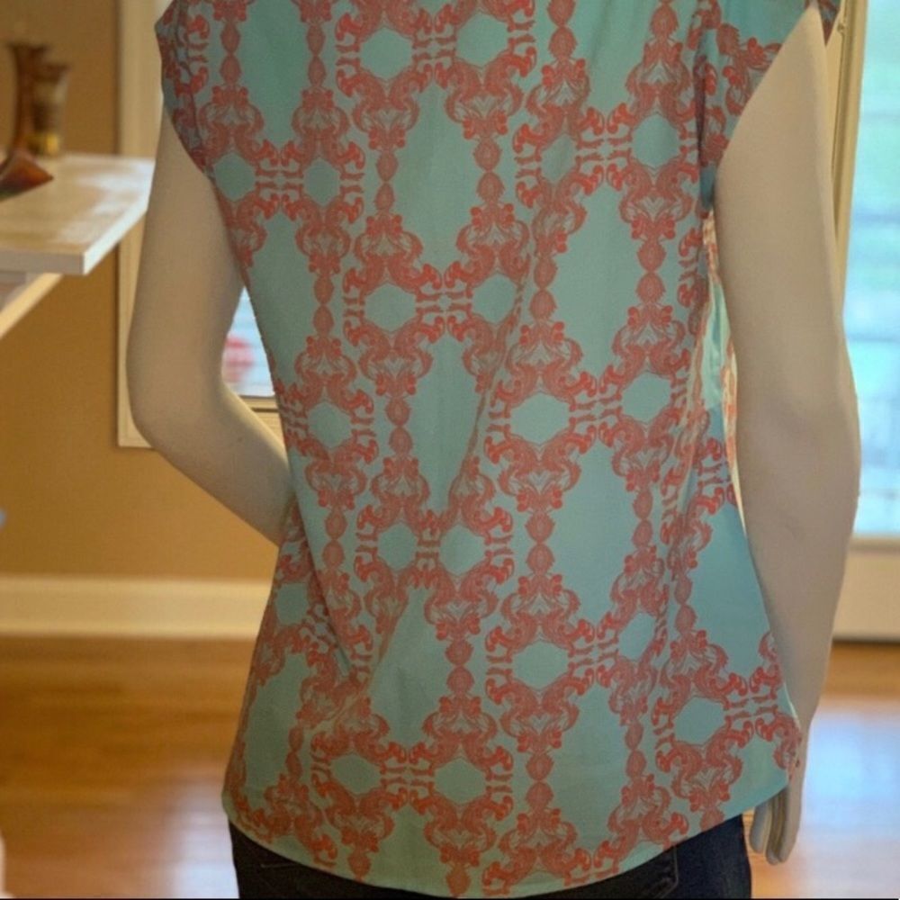 The Limited MEDIUM Top Blue & Red - Picture 2 of 5